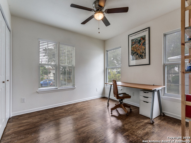 Image 17 of 25 For 162 Sullivan