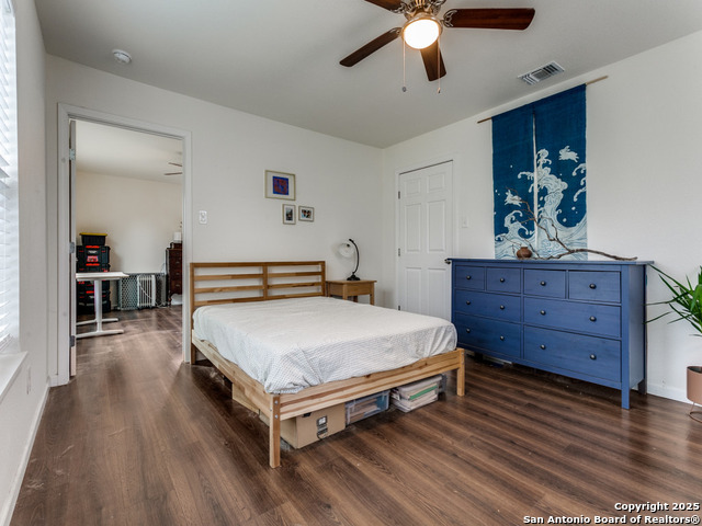 Image 19 of 25 For 162 Sullivan