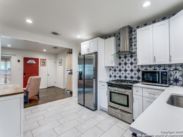 Image 7 of 25 For 162 Sullivan