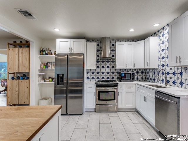 Image 9 of 25 For 162 Sullivan