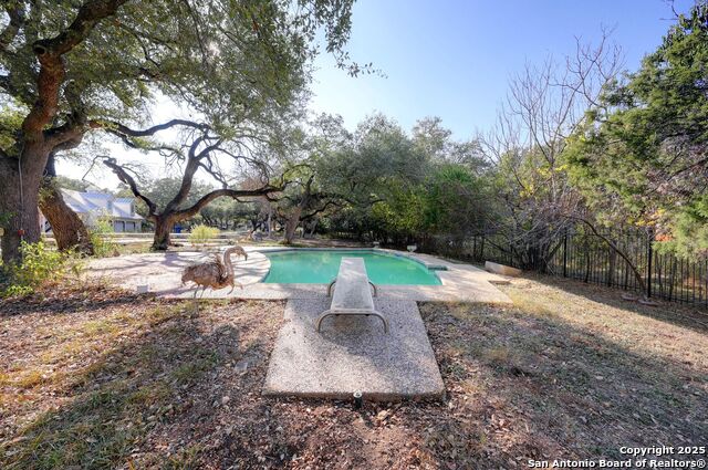 Image 36 of 43 For 14610 Cadillac