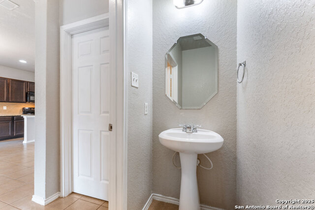 Image 19 of 46 For 5710 Abiding Way