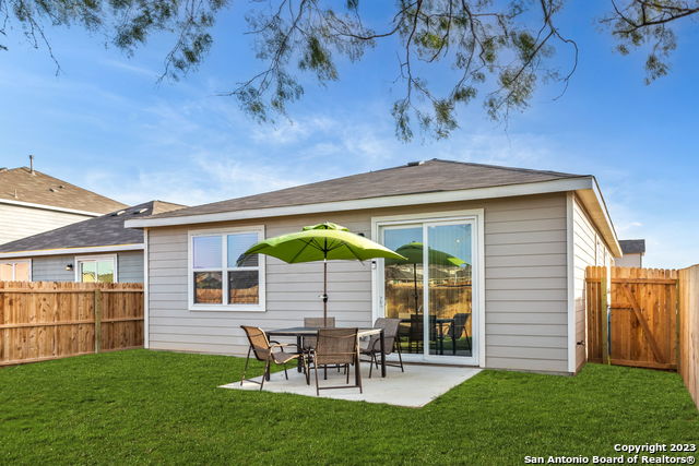 Image 11 of 11 For 5855 Hematite Rim