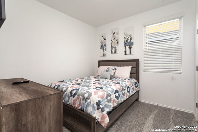 Image 8 of 11 For 5855 Hematite Rim