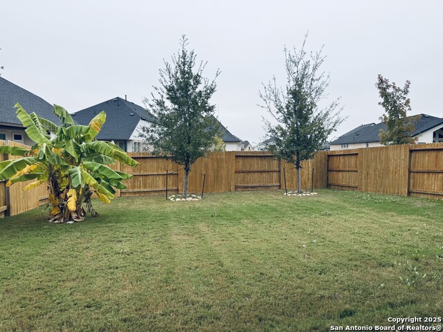 Image 17 of 17 For 9422 Van Horn