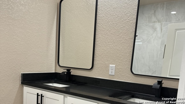 Image 17 of 21 For 6822 Farrow Pl