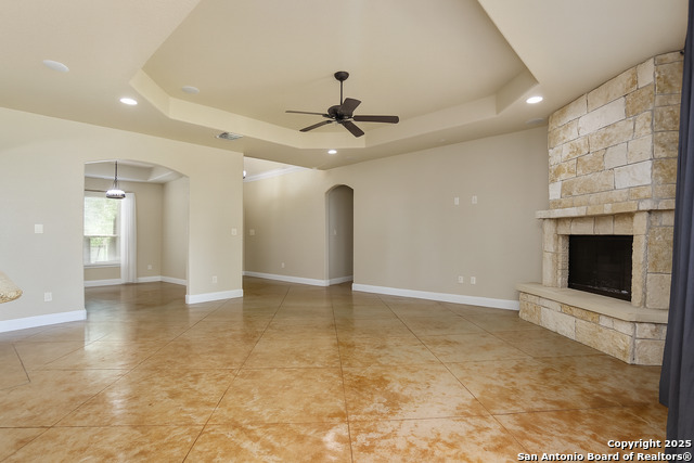 Image 15 of 41 For 12302 Calvert