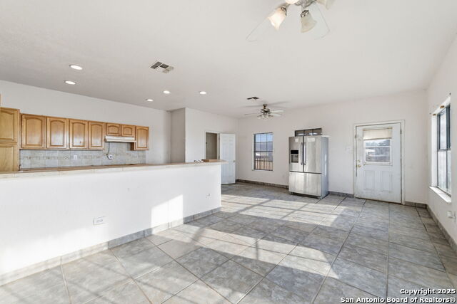 Image 4 of 18 For 113 Private Road 6744