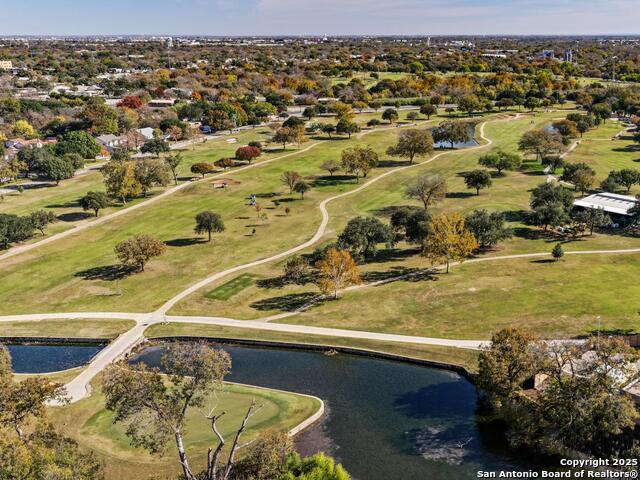 Image 10 of 25 For 476 Lakeview