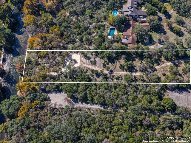 Image 12 of 25 For 476 Lakeview