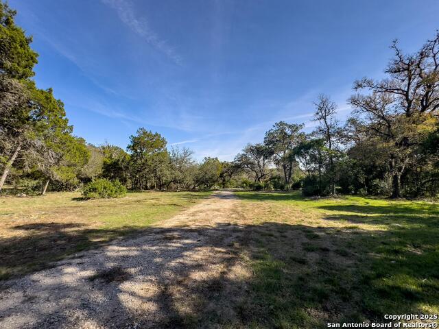 Image 14 of 25 For 476 Lakeview