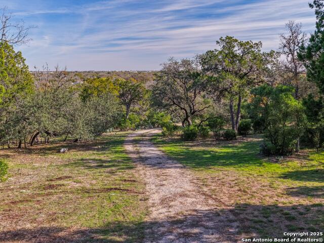 Image 15 of 25 For 476 Lakeview