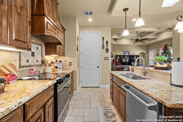 Image 15 of 47 For 113 Eden Crossing