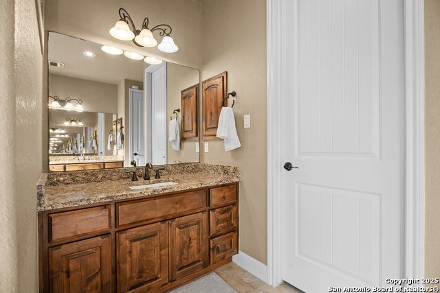 Image 25 of 47 For 113 Eden Crossing