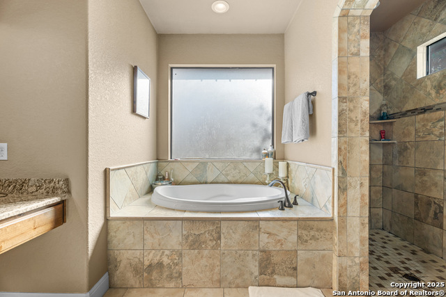 Image 26 of 47 For 113 Eden Crossing