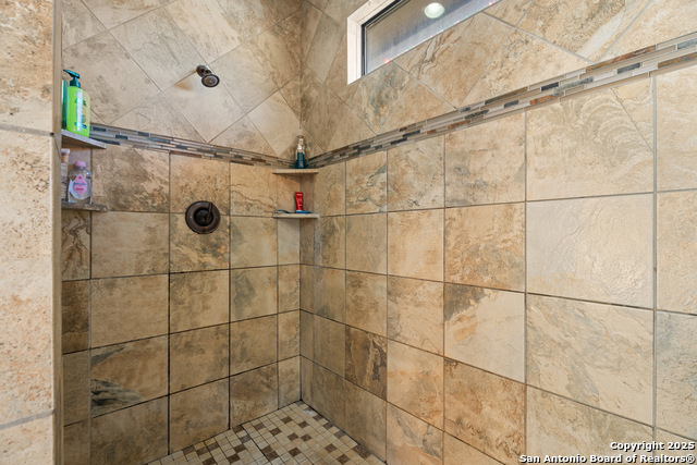 Image 27 of 47 For 113 Eden Crossing