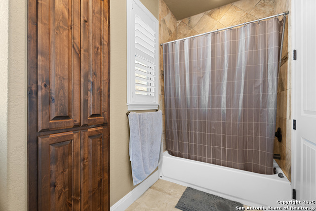 Image 30 of 47 For 113 Eden Crossing