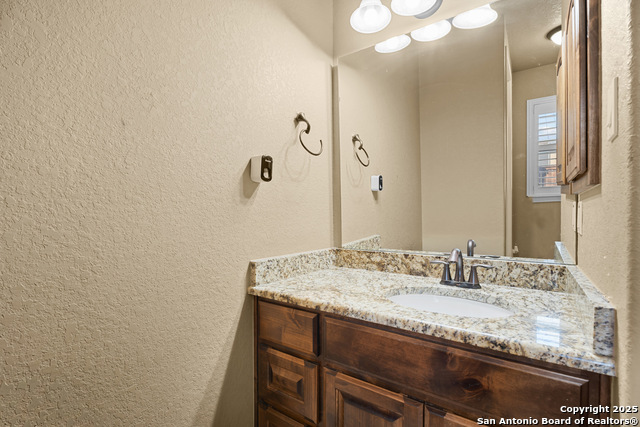 Image 31 of 47 For 113 Eden Crossing