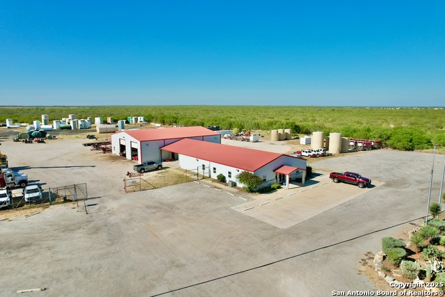 Details for 14800 Ih 35 S, Dilley, TX 78017