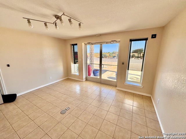 Image 6 of 29 For 14800 Ih 35 S