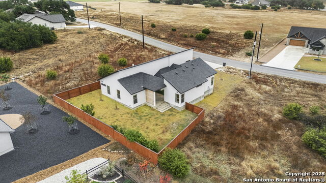 Image 35 of 40 For 217 Peter Kleid Loop