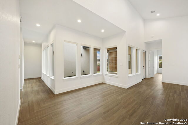 Image 5 of 40 For 217 Peter Kleid Loop