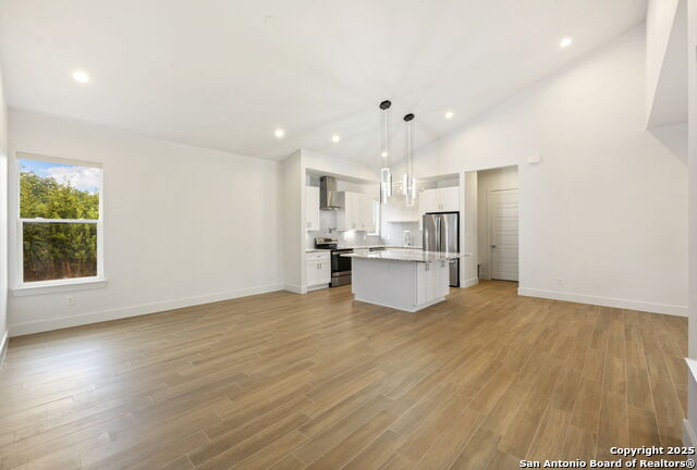 Image 7 of 40 For 217 Peter Kleid Loop