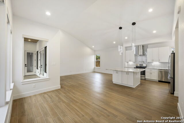 Image 9 of 40 For 217 Peter Kleid Loop