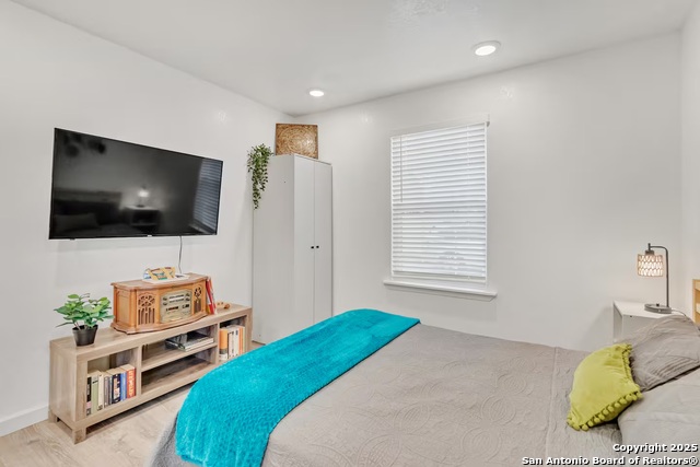 Image 5 of 36 For 1407 Leal  3