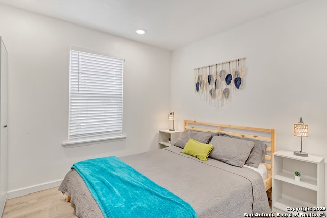 Image 7 of 36 For 1407 Leal  3