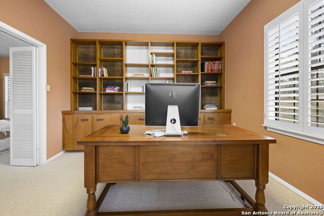 Listing photo id 18 for 315 Flying R Ranch