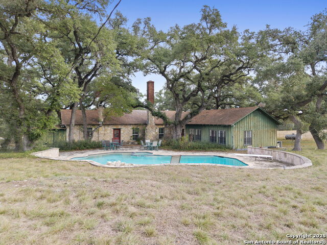 Listing photo id 1 for 315 Flying R Ranch