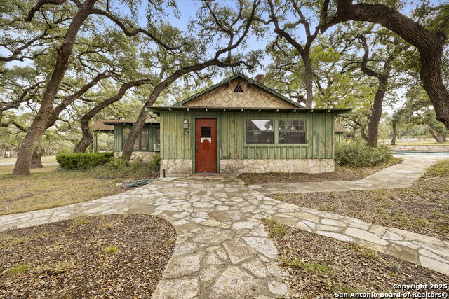 Listing photo id 42 for 315 Flying R Ranch