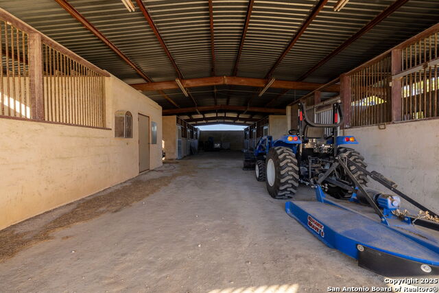 Listing photo id 67 for 315 Flying R Ranch