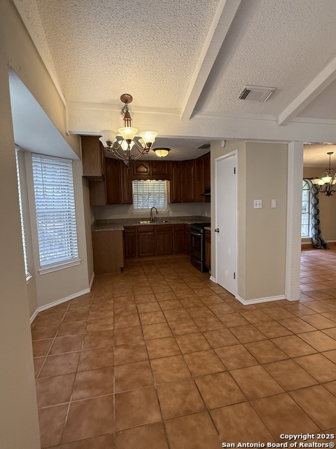 Image 12 of 47 For 5706 Gomer Pyle Dr