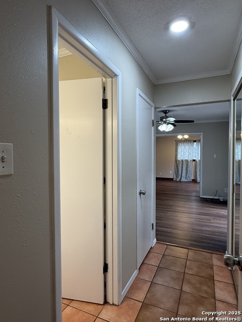 Image 27 of 47 For 5706 Gomer Pyle Dr