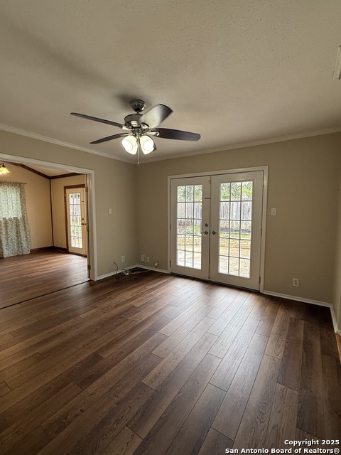 Image 29 of 47 For 5706 Gomer Pyle Dr