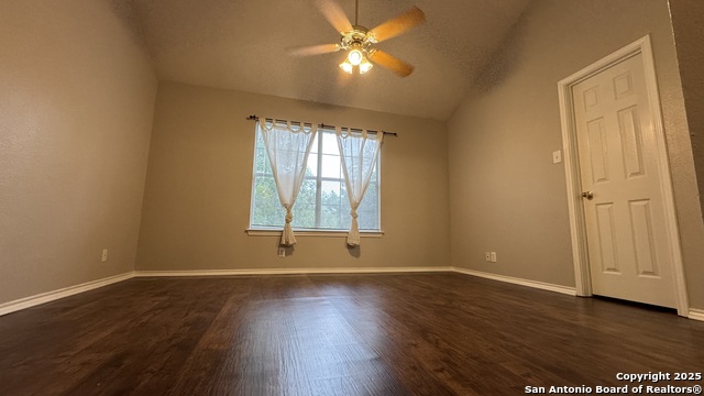 Image 17 of 29 For 7203 Snowden Crest