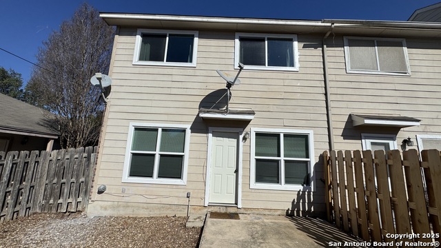 Image 25 of 29 For 7203 Snowden Crest