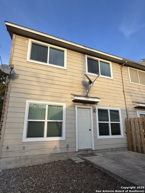 Image 26 of 29 For 7203 Snowden Crest