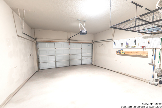 Image 21 of 27 For 2203 Muuga Manor