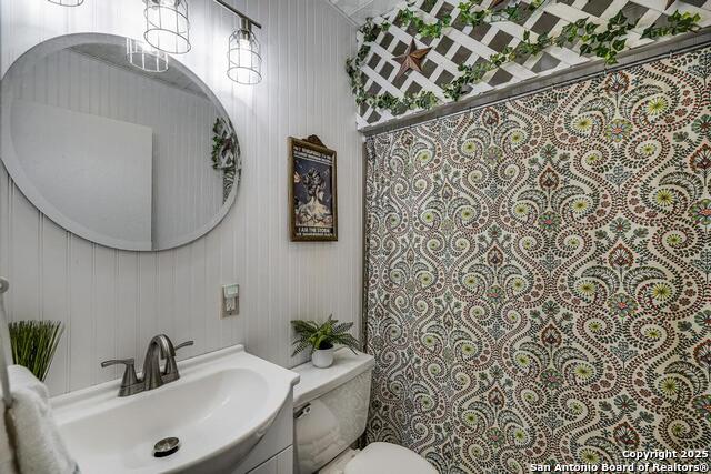 Listing photo id 11 for 943 Deely Pl