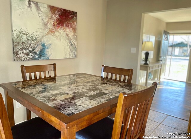 Image 7 of 19 For 456 Melody