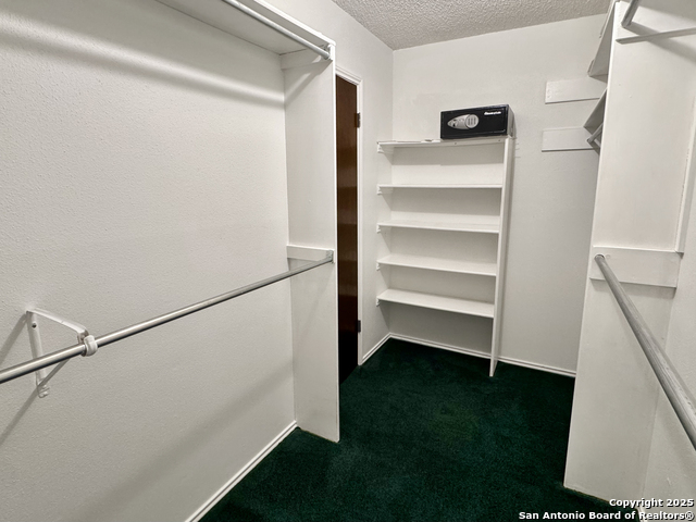 Image 13 of 17 For 14219 Chadbourne