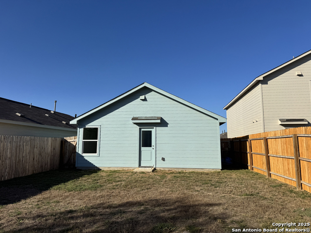 Image 12 of 13 For 3914 Greensfield Way