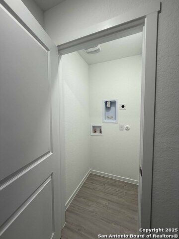 Image 5 of 13 For 3914 Greensfield Way