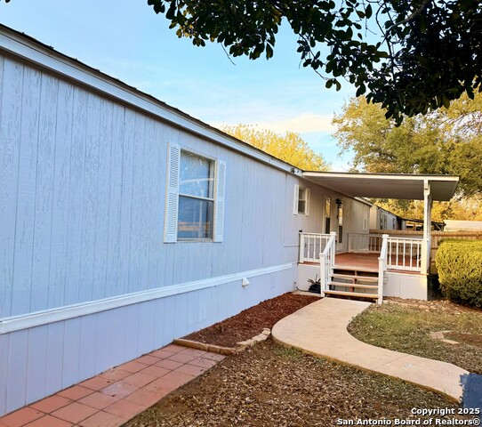 Image 2 of 36 For 13835 Owl Tree