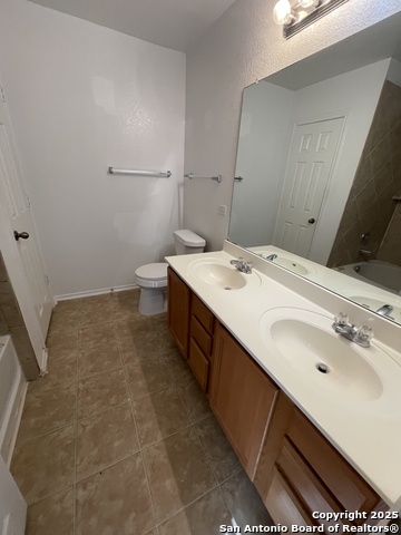 Image 12 of 44 For 11111 Denae  