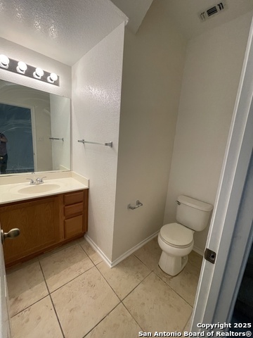 Image 13 of 44 For 11111 Denae  