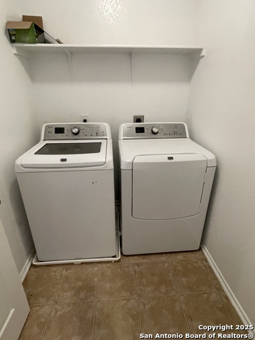 Image 17 of 44 For 11111 Denae  